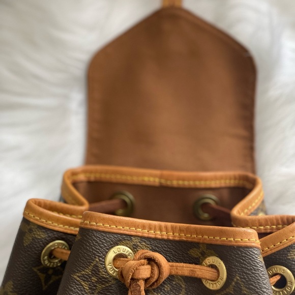 💗Louis Vuitton Montsouris Mini - Picture 5 of 15